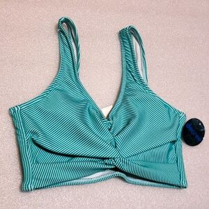 decree bikini top in size: M‎ New with tags.